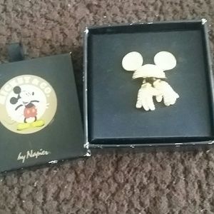 Vintage Mickey Mouse & Co. Pin